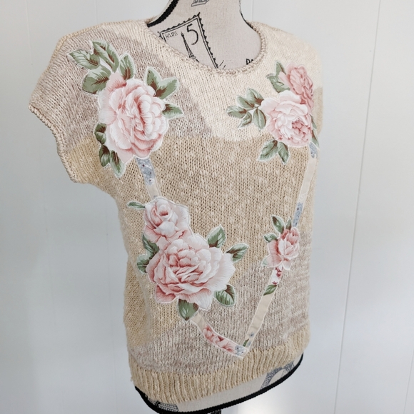 Vintage floral knitted top - Picture 2 of 11